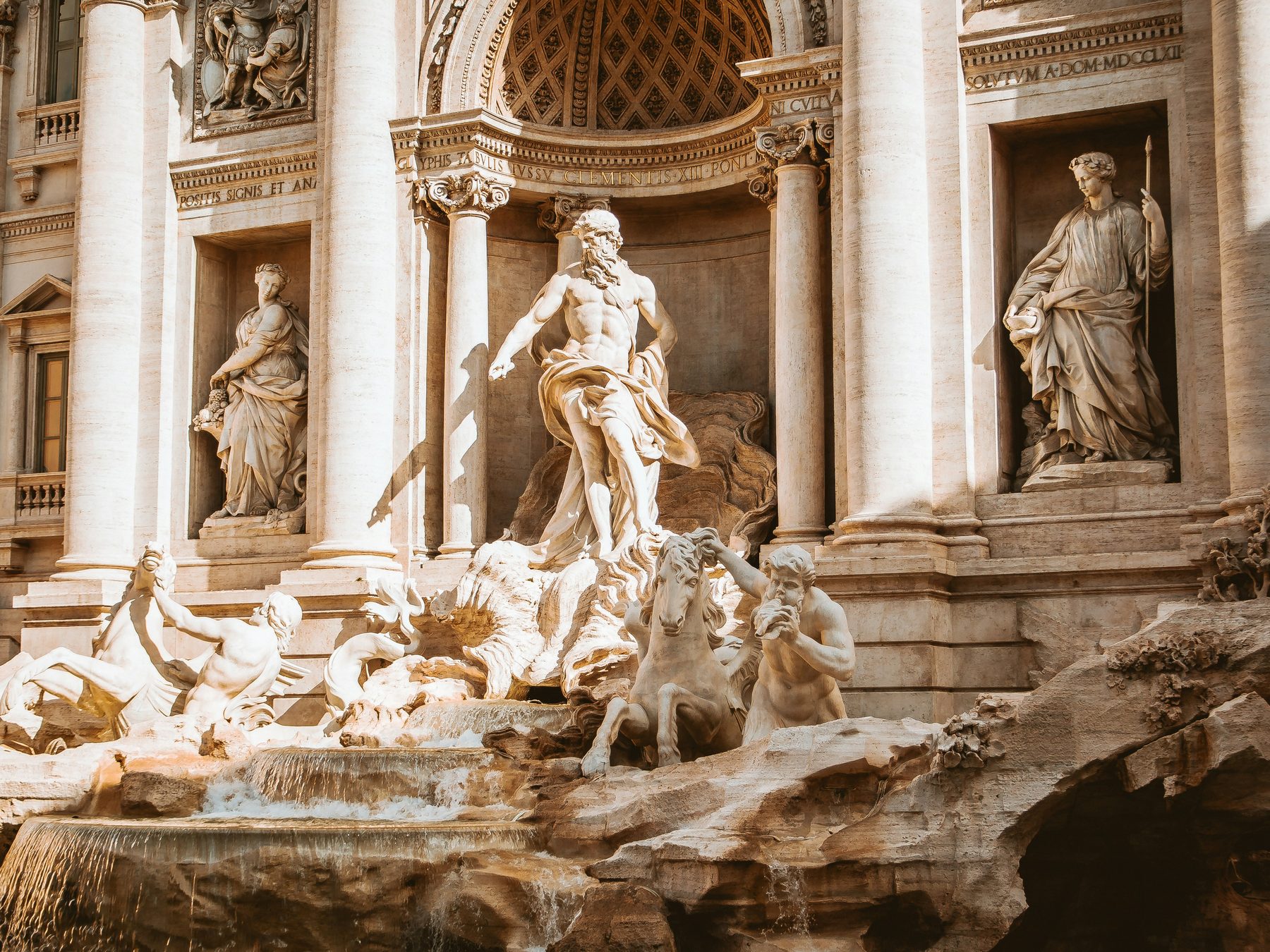 A fountain in a city square